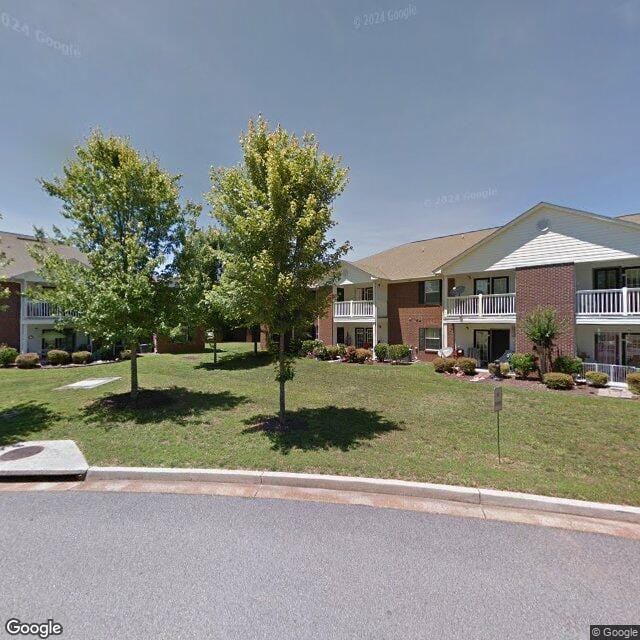 Photo of BIG SKY VIILLAGE. Affordable housing located at 301 SKYVIEW DR HIAWASSEE, GA 30546