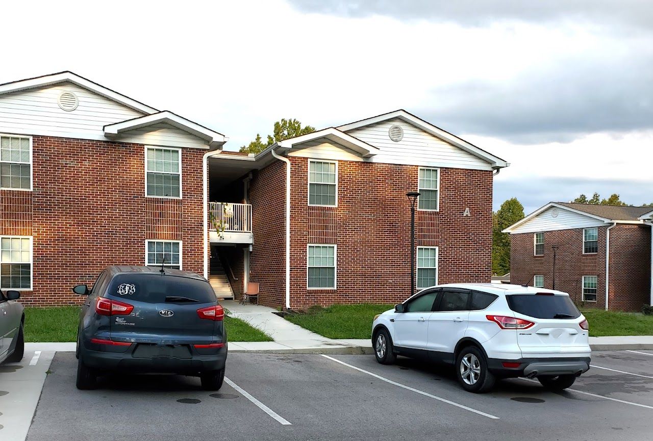 Photo of ELK MEADOWS APTS at DANIEL INDUSTRIAL RDS COALMONT, TN 