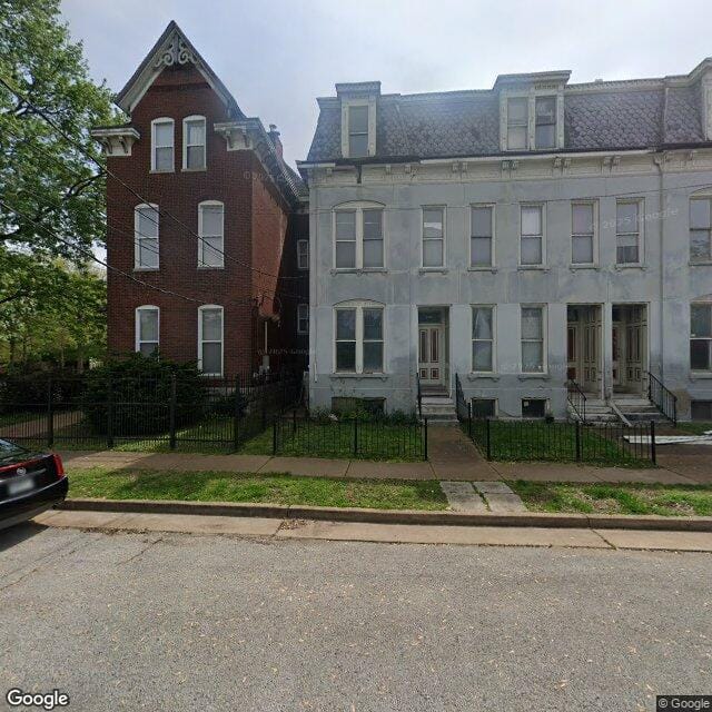 Photo of 2106-08-10 WAVERLY PL at 2106 WAVERLY PL ST LOUIS, MO 63104