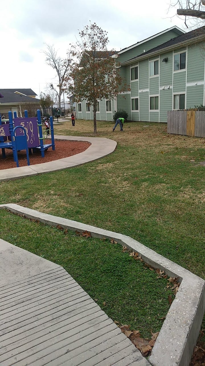 Photo of RENAISSANCE GATEWAY at 650 NORTH ARDENWOOD DRIVE BATON ROUGE, LA 70806
