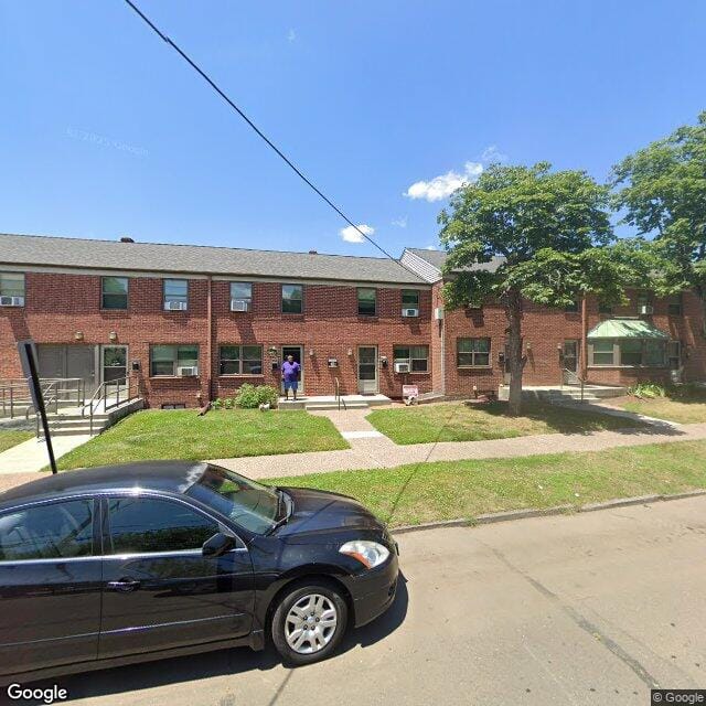 Photo of BEECHWOOD GARDENS at 600 WHALLEY AVENUE NEW HAVEN, CT 06511
