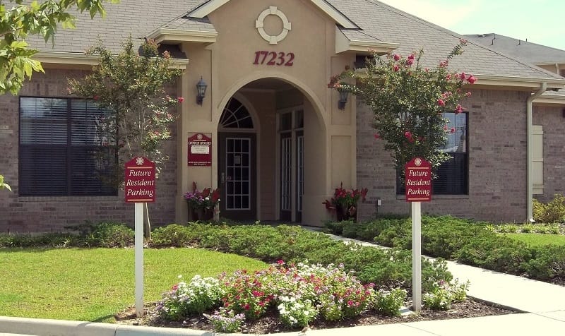 Photo of Reserve at Jefferson Crossing at 17232 Jefferson Hwy Baton Rouge, LA 70817