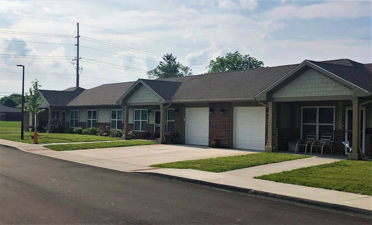 Photo of LAKE PARK SENIOR APARTMENTS. Affordable housing located at 111 W 10TH ST HOBART, IN 46342