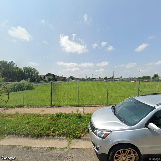 Photo of The Williams at 892 7th St E Saint Paul, MN 55102