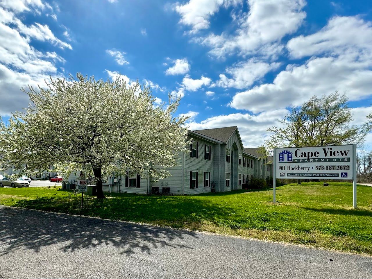 Photo of STAR VUE APARTMENTS at 1870 STAR VUE COURT CAPE GIRARDEAU, MO 63701