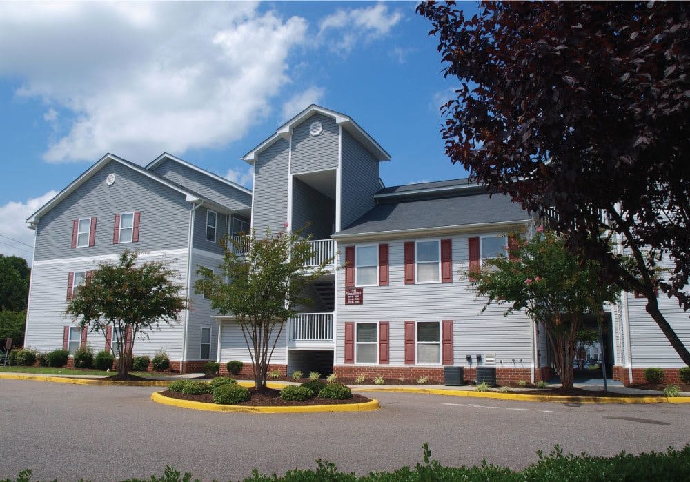 Photo of CHESAPEAKE CROSSING SENIORS I. Affordable housing located at 1937 ROBERT HALL BLVD CHESAPEAKE, VA 23324