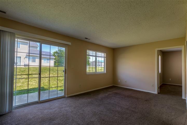 Photo of Park View at Beech Grove. Affordable housing located at 3641 Dandelion Ave Indianapolis, IN 46203