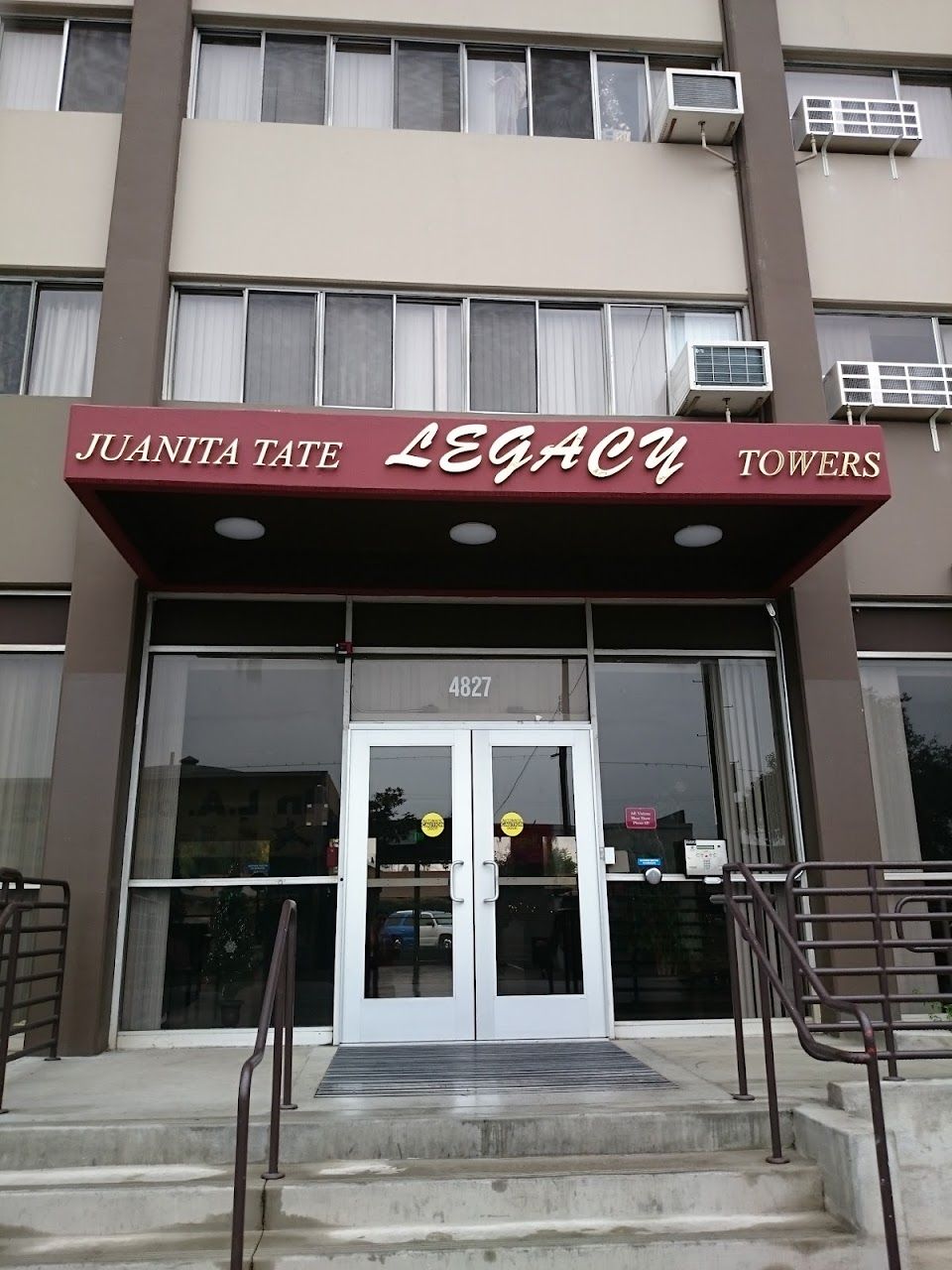 Photo of Mt Zion Towers Apartments at 4827 S Central Ave Los Angeles, CA 90011