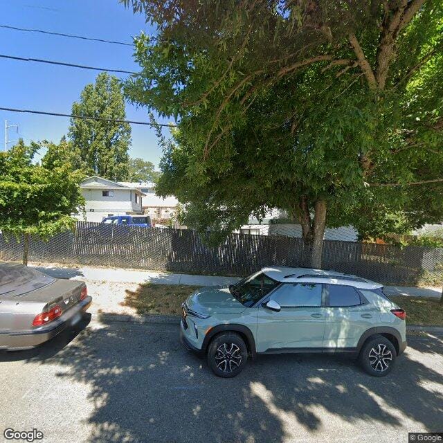 Photo of Roxbury Townhomes. Affordable housing located at 250 SW Roxbury St Seattle, WA 98106