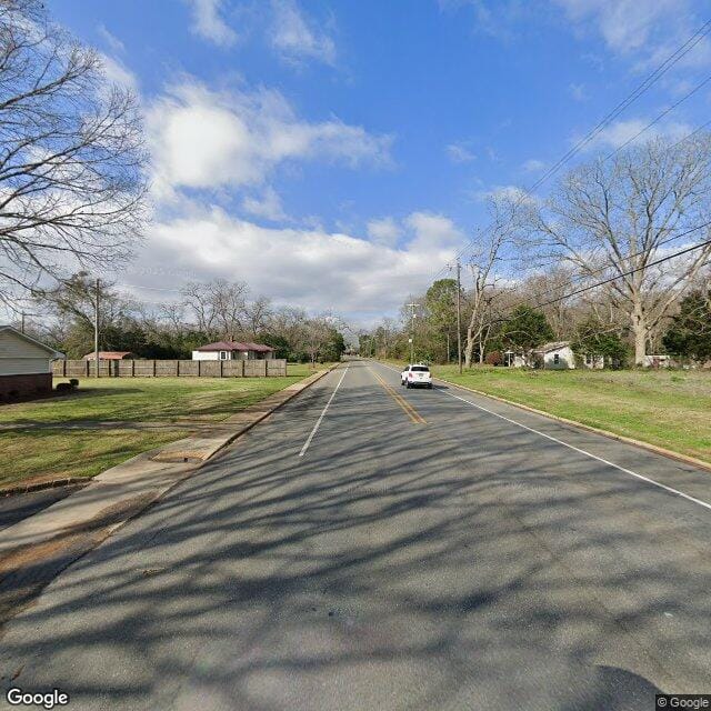 Photo of SHADY GROVE APARTMENTS at 100 HAYES AVE ELLAVILLE, GA 31806