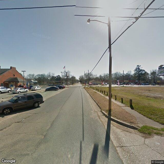 Photo of HENDERSON AVE at 6210 HENDERSON AVE SHREVEPORT, LA 71106