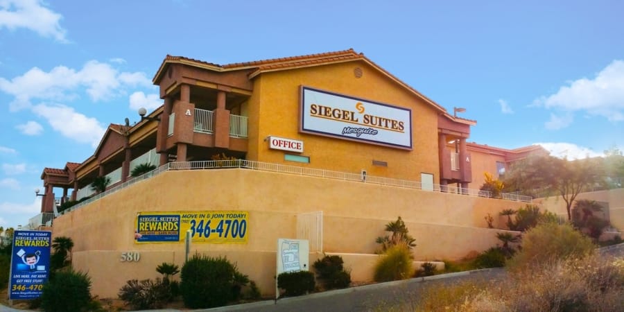Photo of Mesquite Apartments at 1400 E Mesquite Ave Las Vegas, NV 89101
