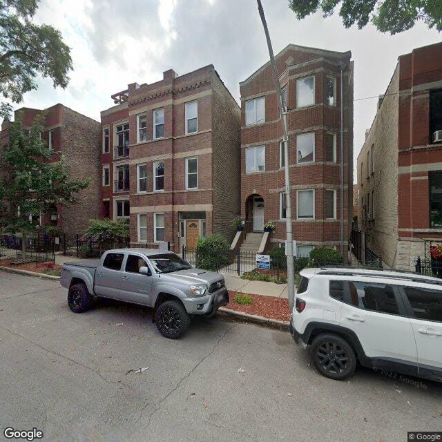 Photo of Park Apartments at 220 E Garfield Blvd Chicago, IL 60615