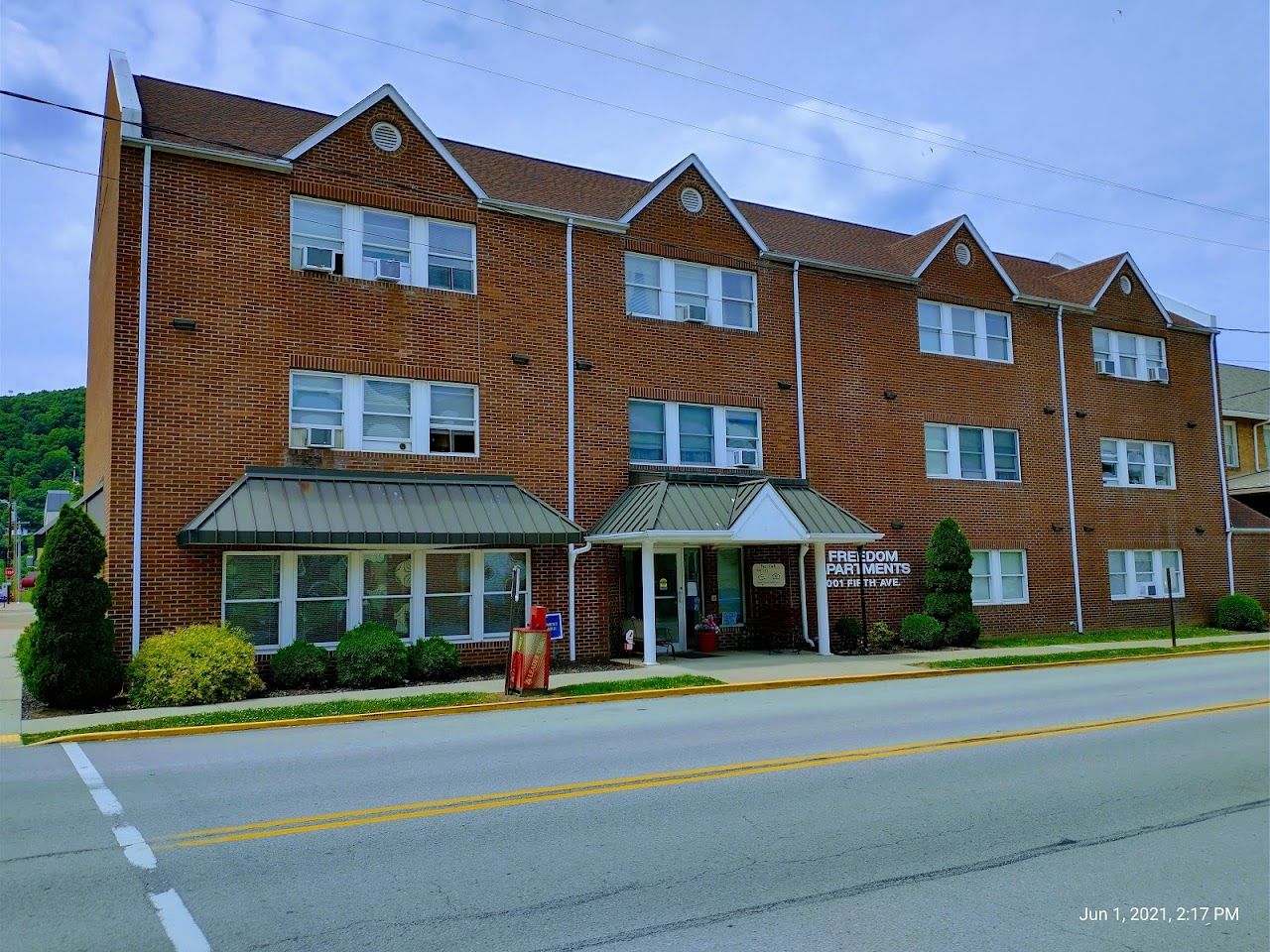 Photo of FREEDOM APTS. Affordable housing located at 1001 FIFTH AVE FORD CITY, PA 16226