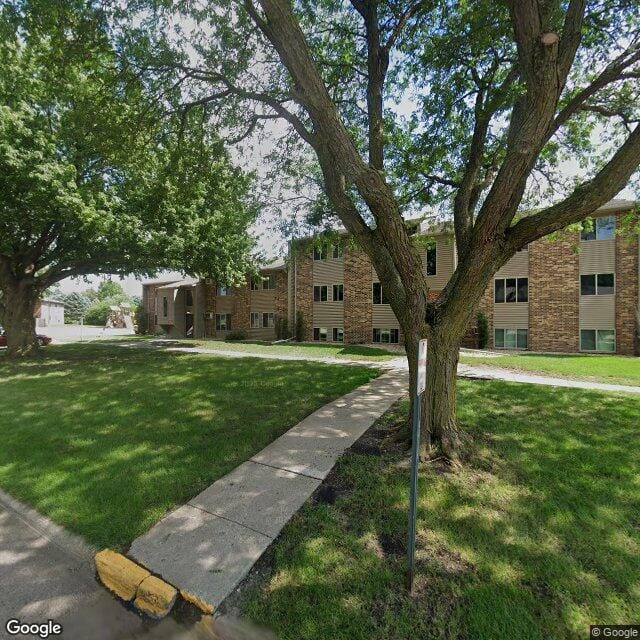 Photo of Cypress Pointe Apartments. Affordable housing located at 600 E 19th St Spencer, IA 51301