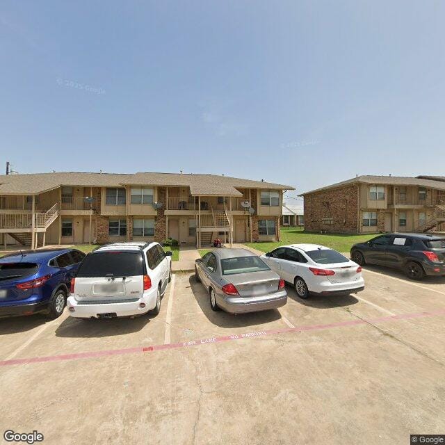 Photo of Crosswinds Apartments at 200 Methodist Dr Commerce, TX 75428