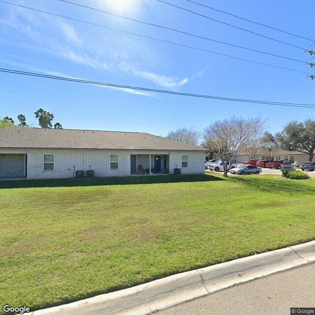 Photo of LA ESTANCIA APARTMENTS. Affordable housing located at 3711 EXPRESSWAY 77 S LYFORD, TX 78569