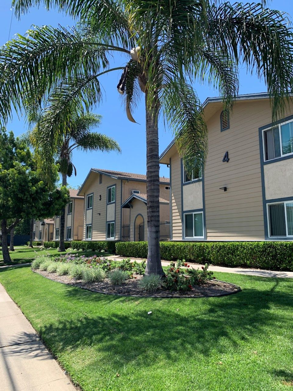 Photo of COBBLESTONE VILLAGE APTS. Affordable housing located at 360 E WASHINGTON AVE ESCONDIDO, CA 92025