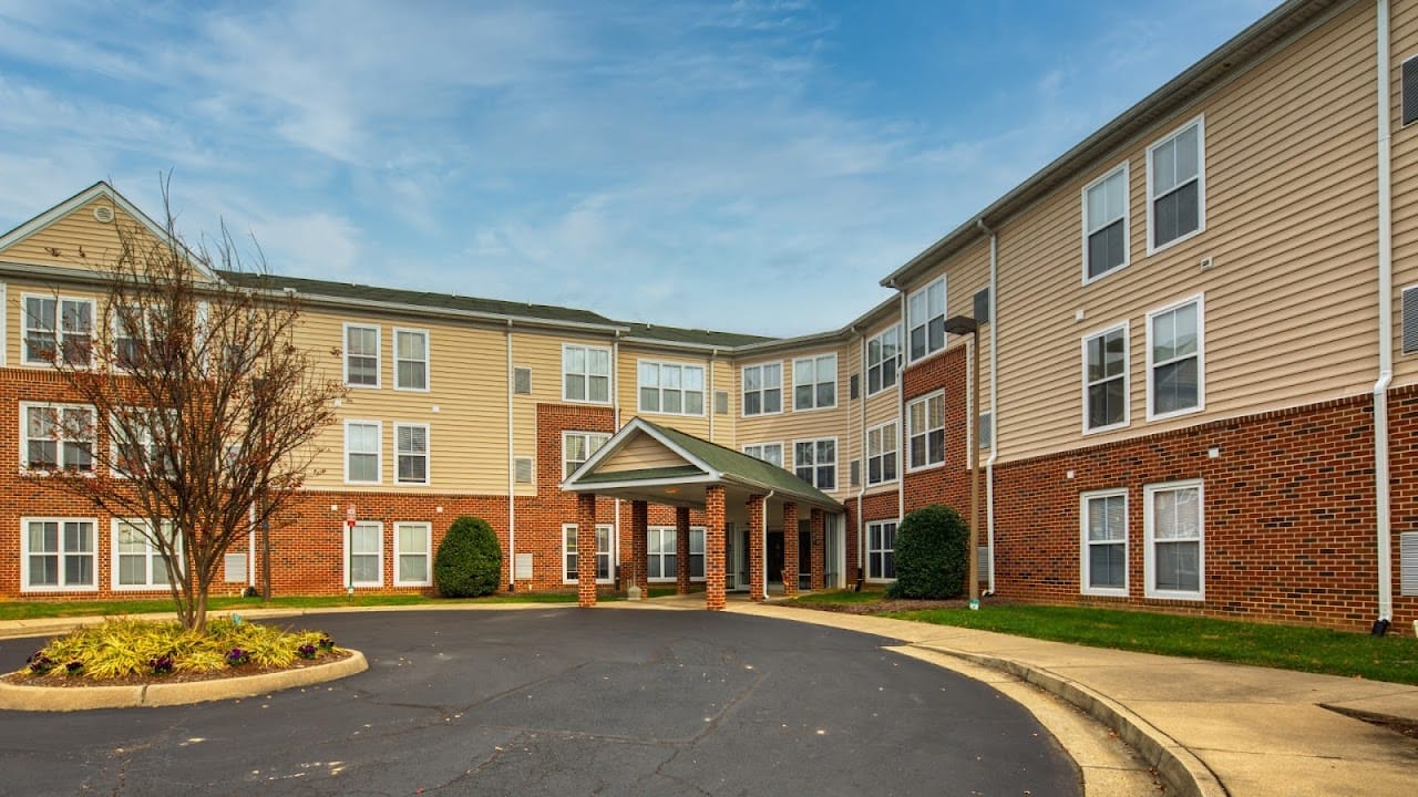 Photo of SANDSTON PLATEAU SENIOR RETIREMENT COMMUNITY. Affordable housing located at 600 E WILLIAMSBURG RD SANDSTON, VA 23150