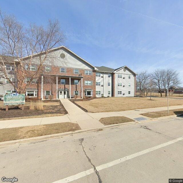 Photo of WILLIAMSTOWN BAY III. Affordable housing located at 3300 E RAMSEY AVE CUDAHY, WI 53110