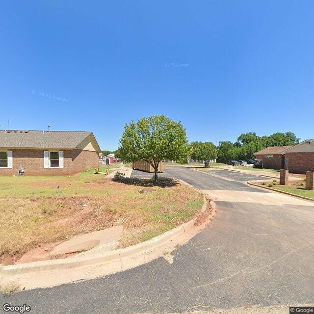 Photo of BROADWAY POINTE APTS at 900 W BROADWAY SEMINOLE, OK 74868