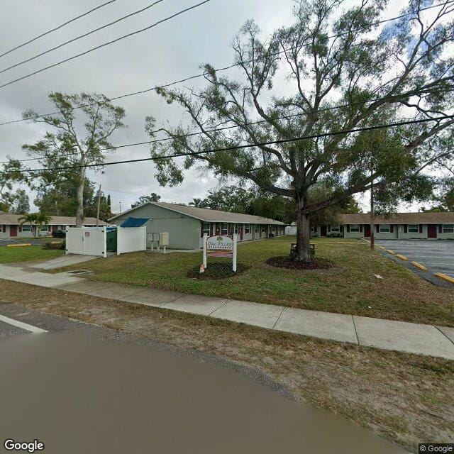 Photo of Oak Villas at 4901 37th St N Saint Petersburg, FL 33714