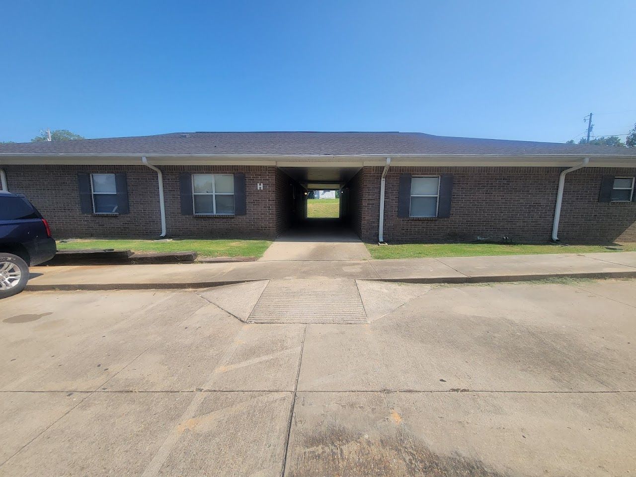 Photo of GARDNER BOCLAIR ESTATES. Affordable housing located at 75 MARSHALL ST CHARLESTON, MS 38921