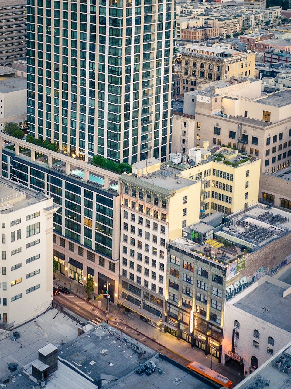 Photo of 6501-6505 S Broadway at 6501-6505 S Broadway Los Angeles, CA 90003