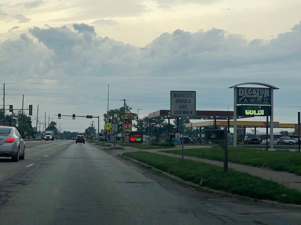 Photo of Mt. Zion Village Apartments at 1459 Dogwood Dr Mount Zion, IL 62549