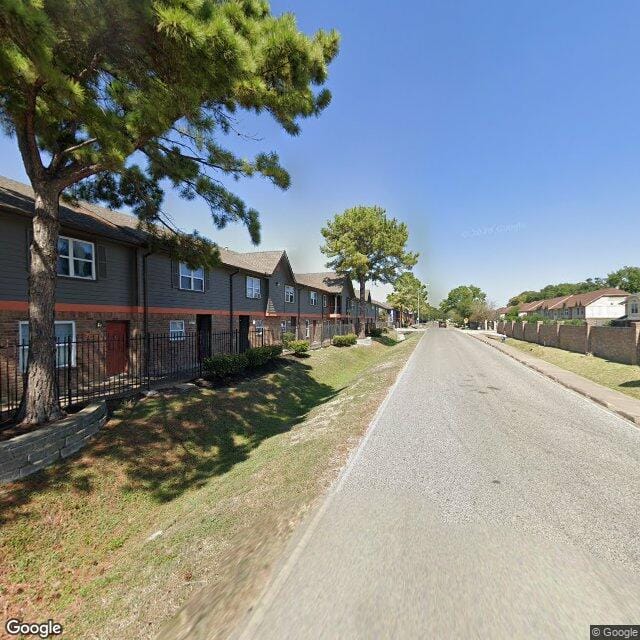 Photo of Gia Spring Branch at 1521 Sherwood Forest Ln Houston, TX 77043