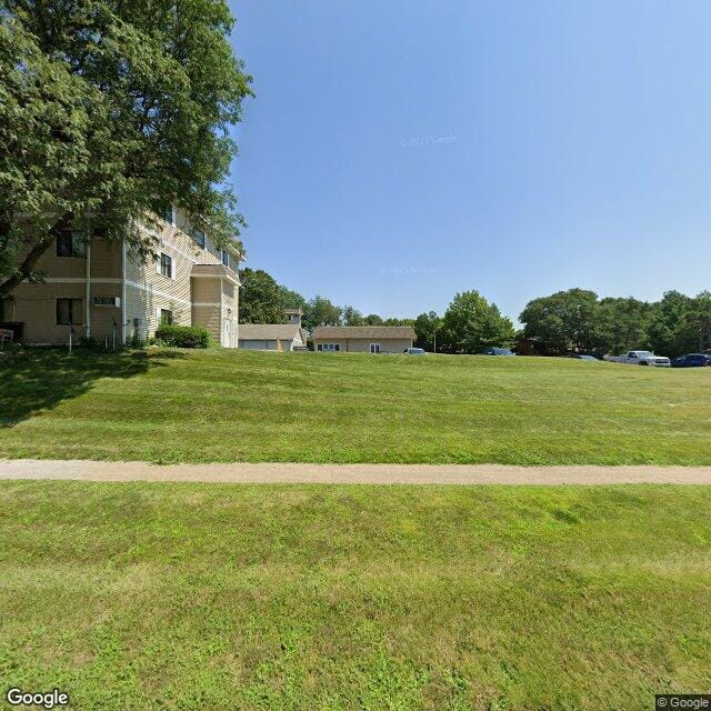 Photo of WOODLAND WEST APTS. Affordable housing located at 3405 WOODLAND AVE WEST DES MOINES, IA 50266