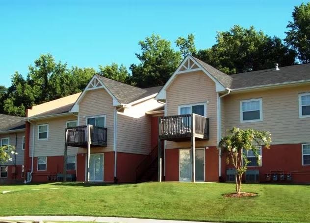 Photo of VILLAGE OF COLLEGE PARK. Affordable housing located at 4060 HERSCHEL RD COLLEGE PARK, GA 30337