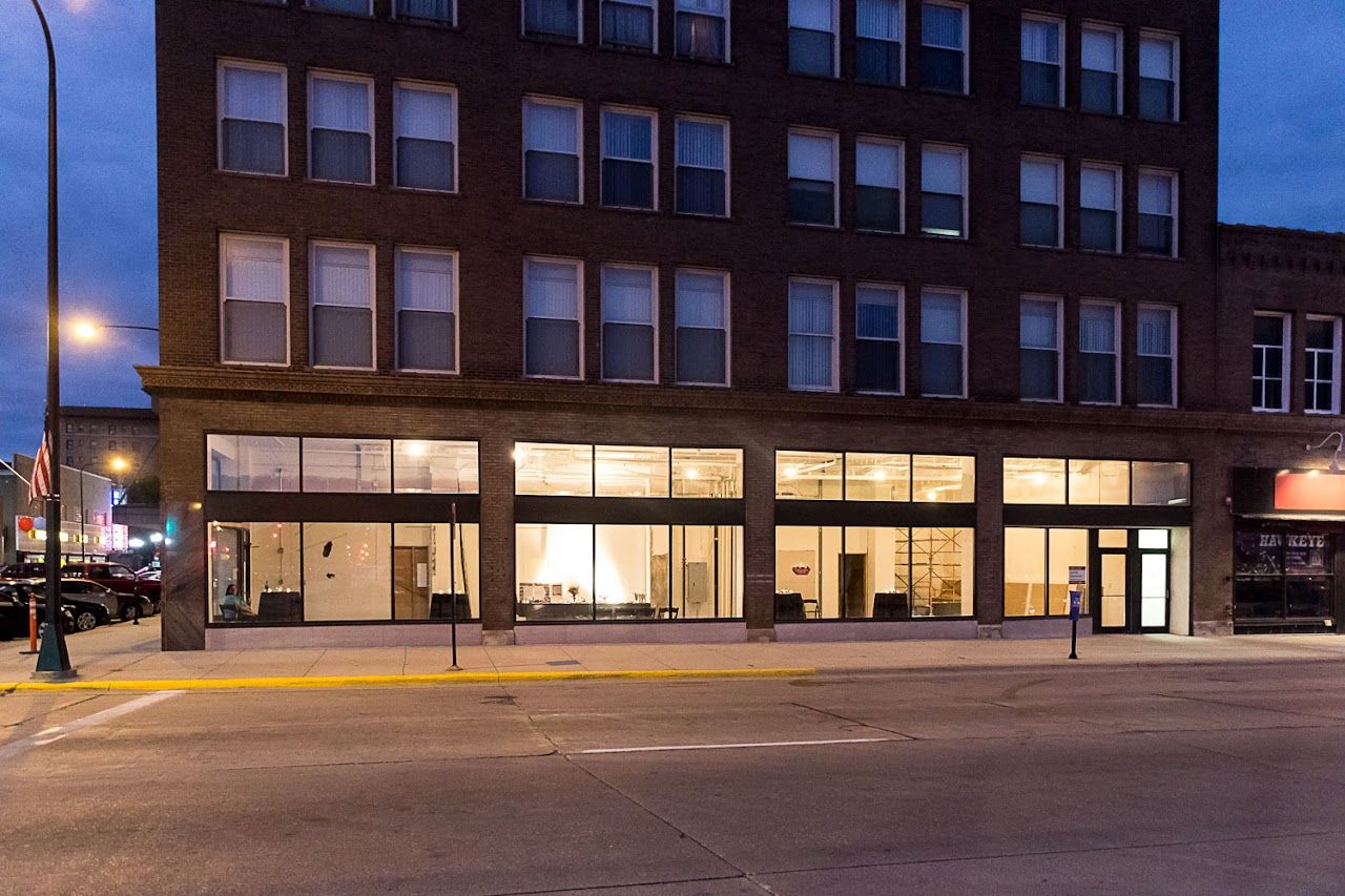 Photo of Marsh Place Apartments. Affordable housing located at 627 Sycamore St Waterloo, IA 50703