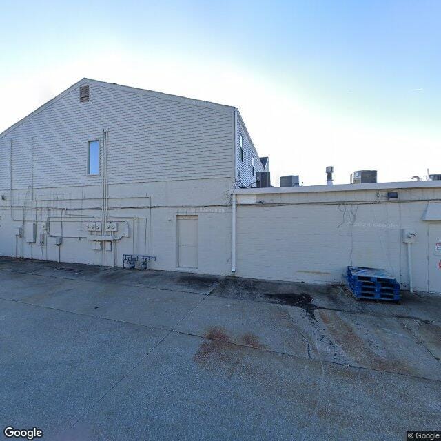 Photo of Kearney Apartments. Affordable housing located at 102 W Major St Kearney, MO 64060