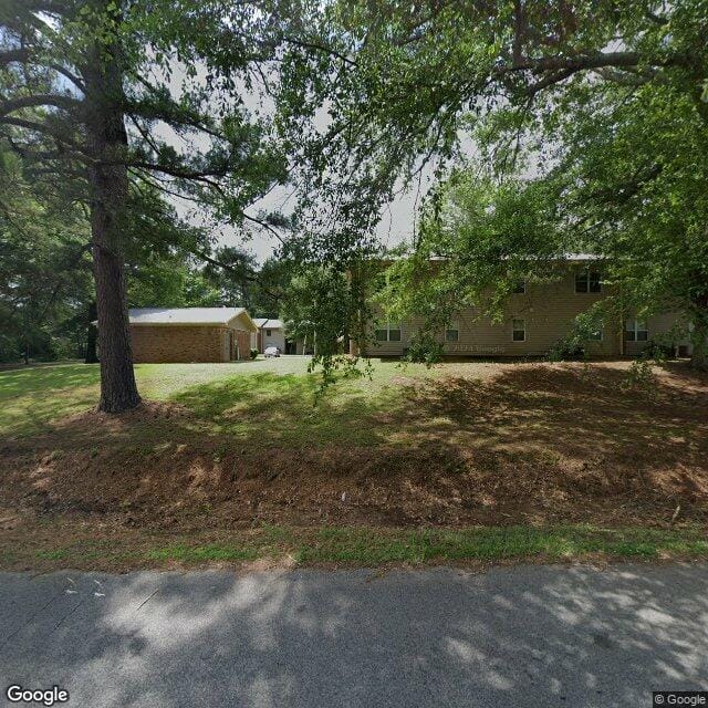 Photo of Willow Tree. Affordable housing located at 835 4th Ave NE Carbon Hill, AL 35549