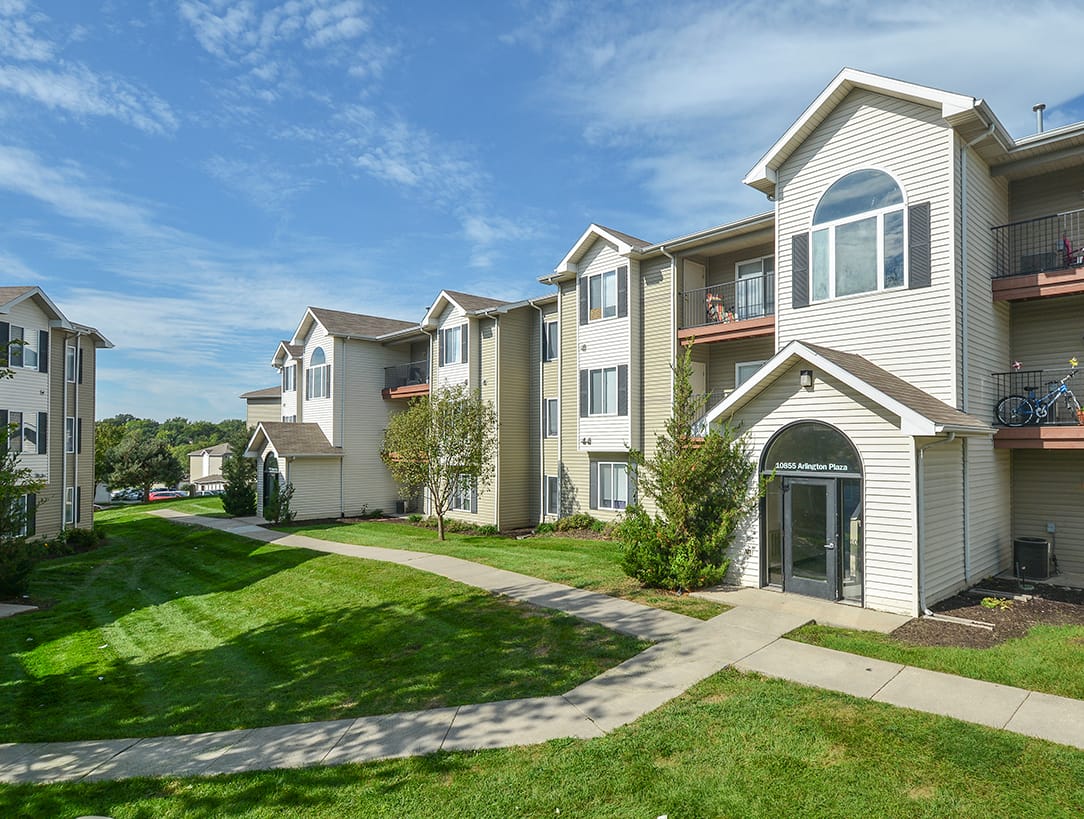 Photo of TIMBER RIDGE APTS. Affordable housing located at 10901 JAYNES PLZ OMAHA, NE 68164