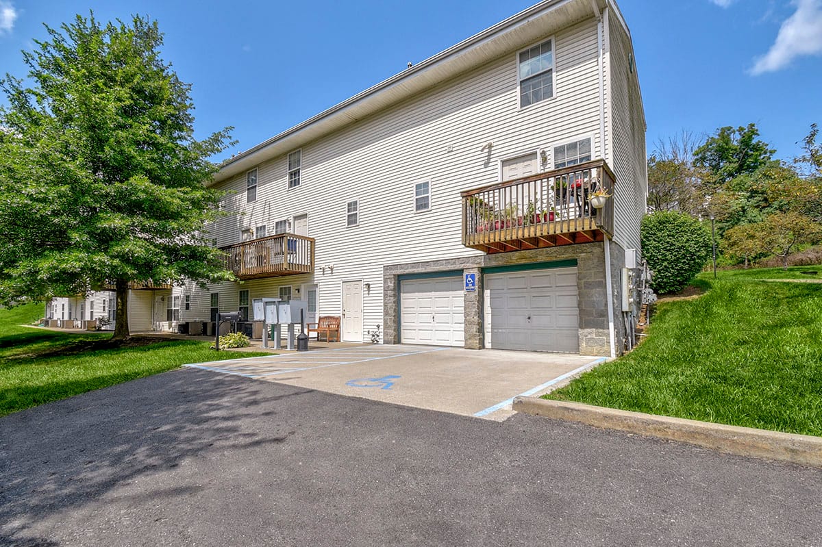 Photo of GREENE GLEN I. Affordable housing located at 205 GLEN ABBEY LN MORGANTOWN, WV 26508