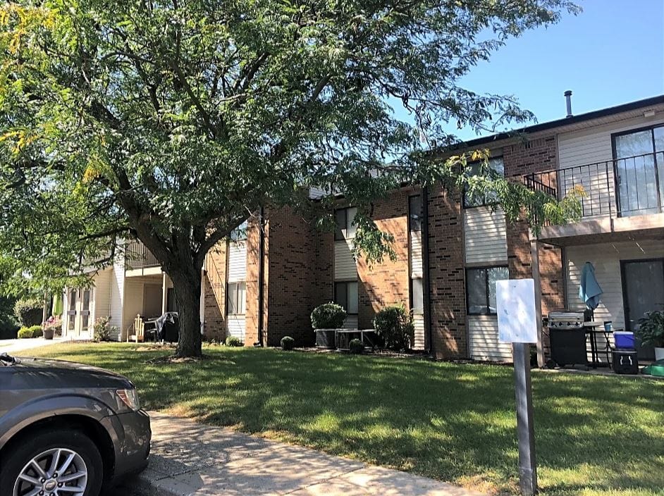 Photo of ROUND BARN MANOR. Affordable housing located at 1180 HORSESHOE DR GREENCASTLE, IN 46135