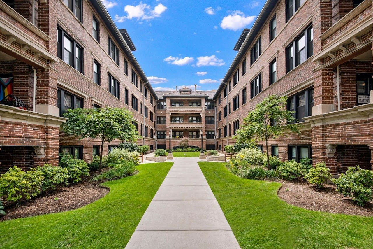 Photo of 2042 Irving Park at 2042-2046 W Irving Park Rd Chicago, IL 60618