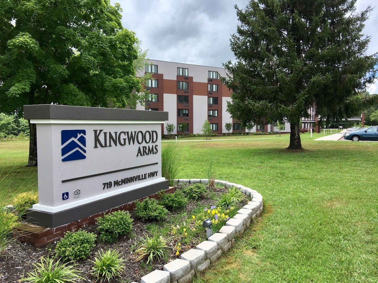 Photo of KINGWOOD ARMS APARTMENTS at 719 MCMINNVILLE HIGHWAY MANCHESTER, TN 37355