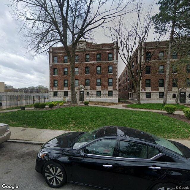 Photo of St. Luke's Plaza Apartments at 5602 Enright Ave Saint Louis, MO 63112