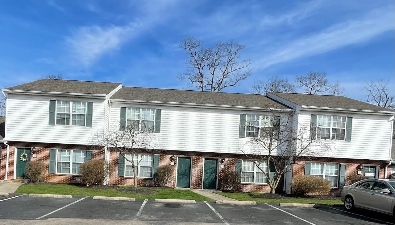 Photo of SPRING HILL TOWNHOMES. Affordable housing located at 2851 SPRING FALLS DR DAYTON, OH 45449