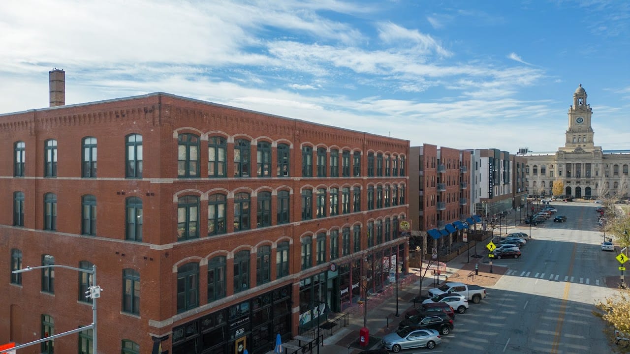 Photo of MARKETPLACE LOFTS at 312 CT AVE DES MOINES, IA 50309