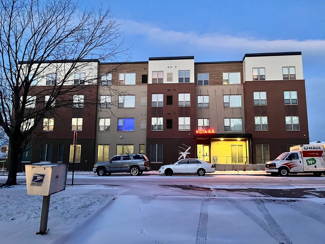 Photo of Vista 44. Affordable housing located at 44 12th Ave S Hopkins, MN 55343