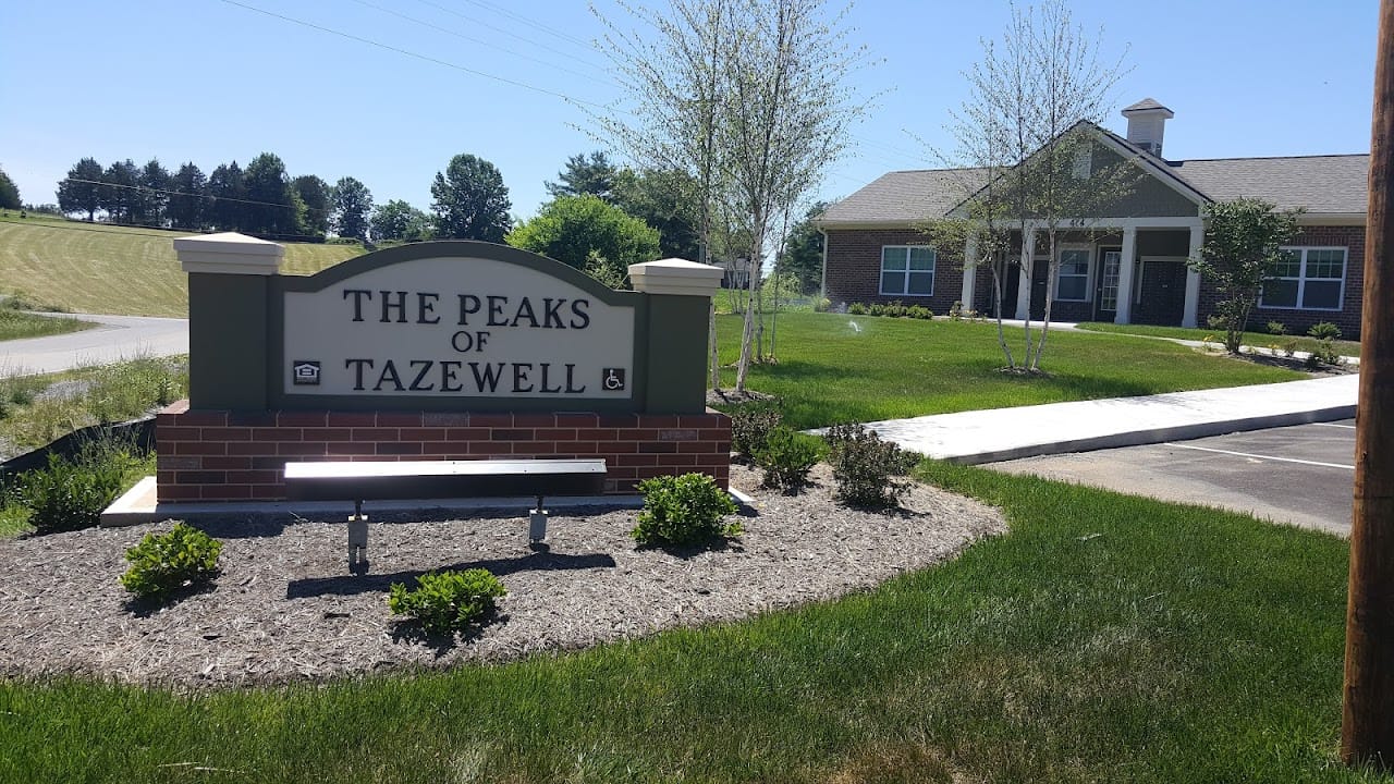 Photo of THE PEAKS OF TAZEWELL at 474 TOM BALL ROAD TAZEWELL, TN 37879