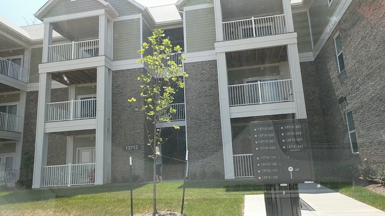 Photo of MIDDLETOWN APARTMENTS at URTON LANE MIDDLETOWN, KY 40223