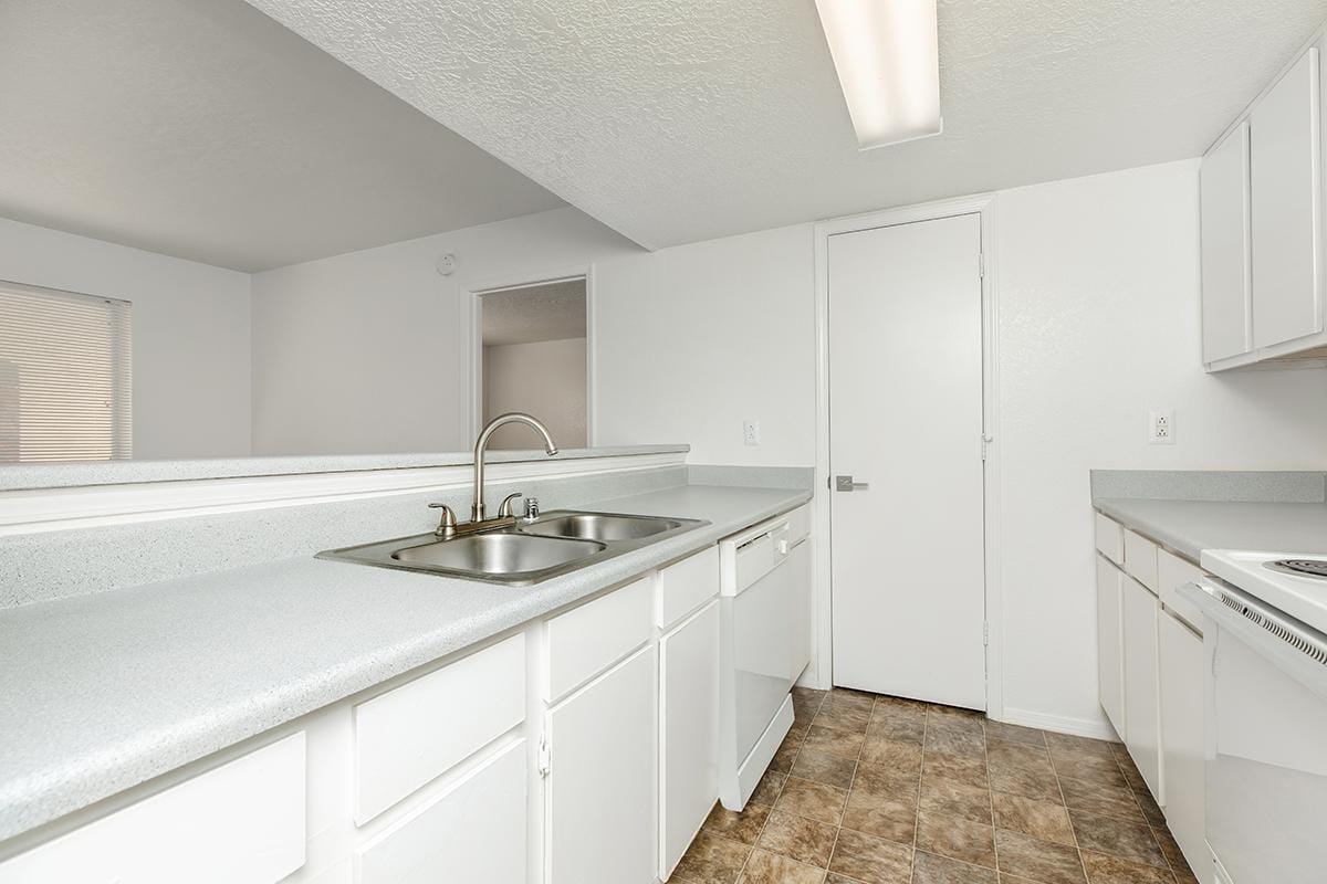 Photo of LIFESYLE APTS PHASE I. Affordable housing located at 4920 UNION WAY NE ALBUQUERQUE, NM 87107