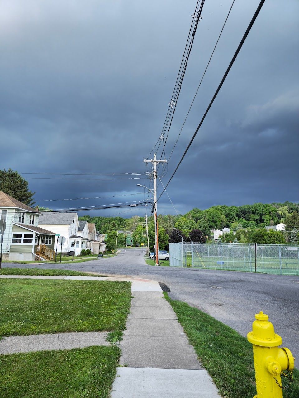 Photo of UNION FREE SCHOOL RESIDENTIAL CONVERSION. Affordable housing located at 23 FIRST ST CAMILLUS, NY 13031