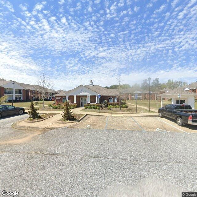 Photo of Bradberry Pointe. Affordable housing located at 1056 Comer St Alexander City, AL 35010