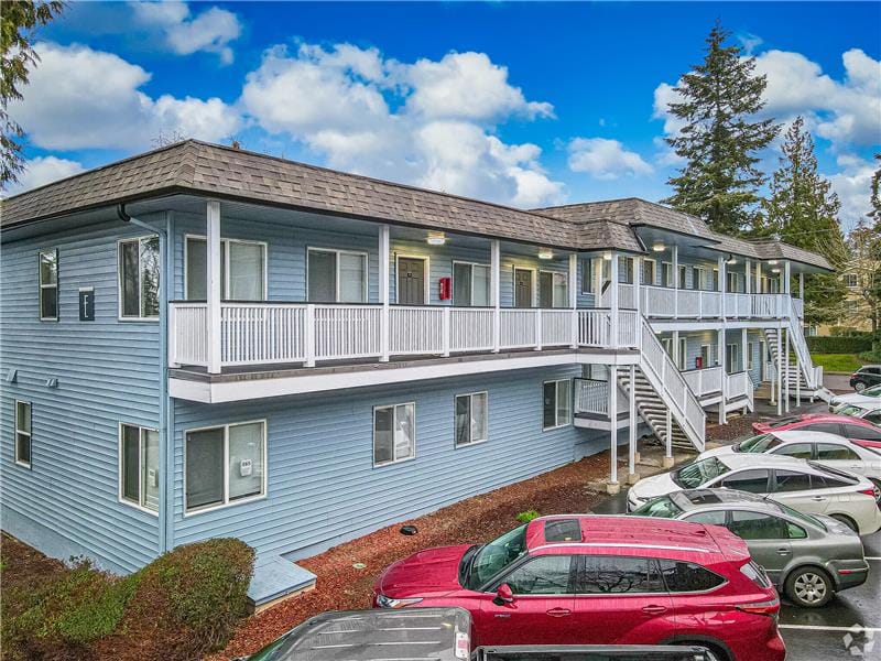 Photo of La Madera Apartments. Affordable housing located at 28620 Pacific Hwy S Federal Way, WA 98003